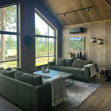 Dom wakacyjny Sunny Retreat On Nesfjellet Near Alpine Skiing *