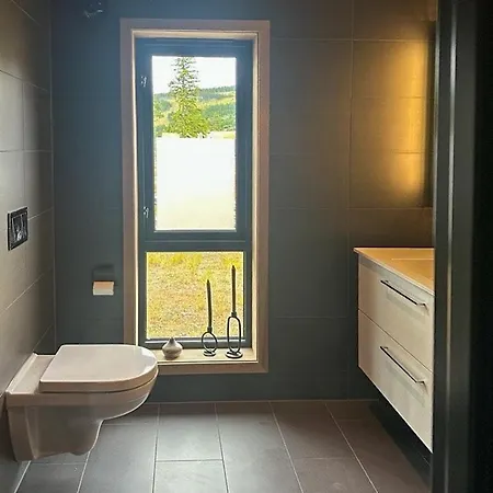 Casa vacanze Sunny Retreat On Nesfjellet Near Alpine Skiing *